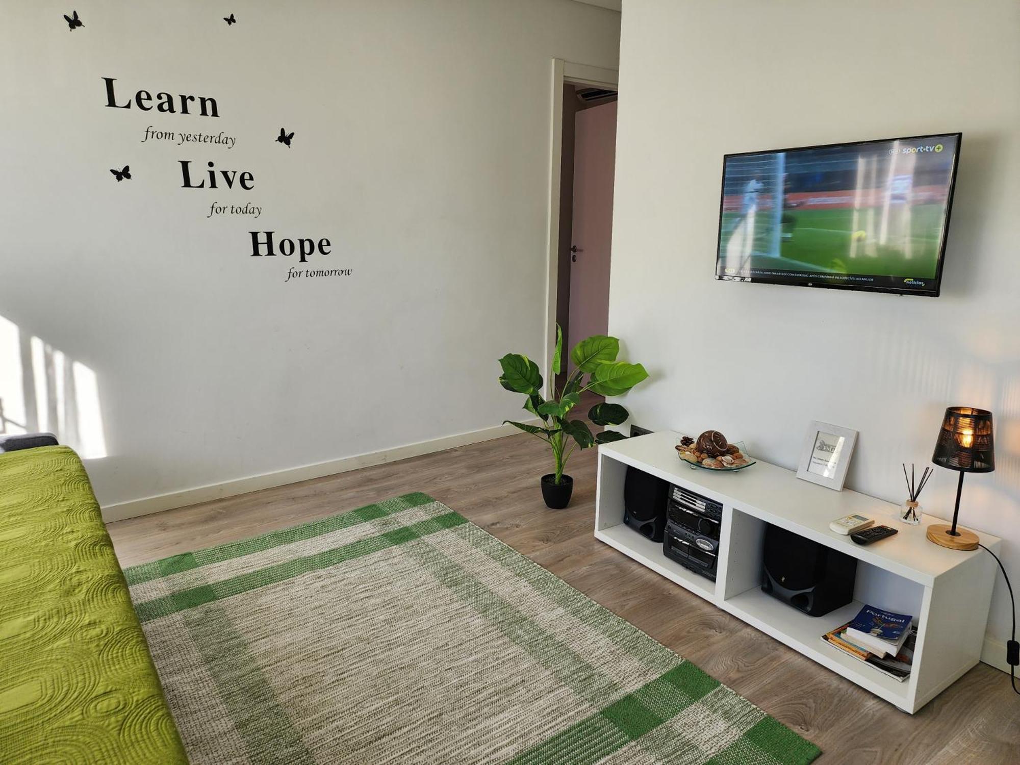Ria Center Apartment - Left Фару Экстерьер фото